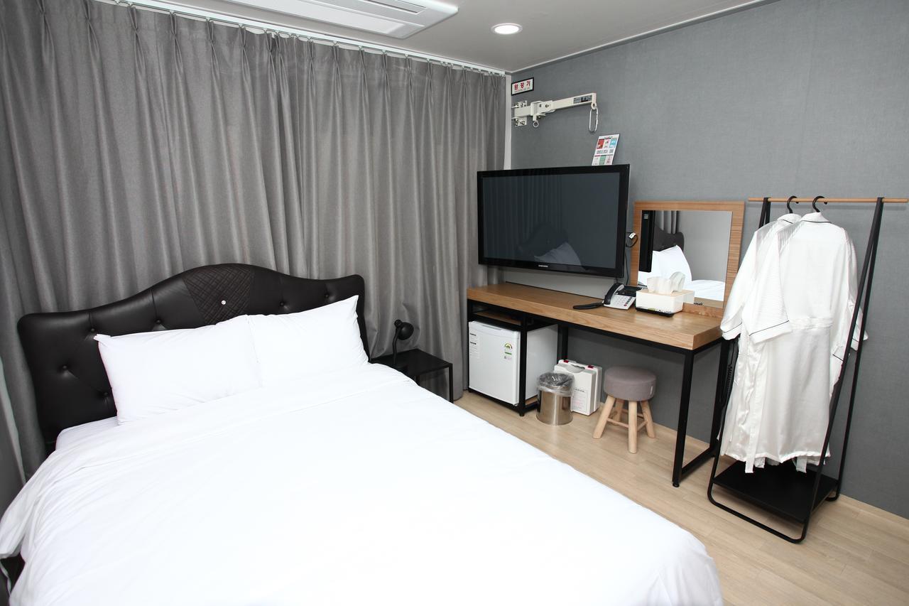 Hotel R Gangneung Oda fotoğraf